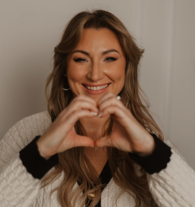 Anna Kurłowicz - HAIRLOOM