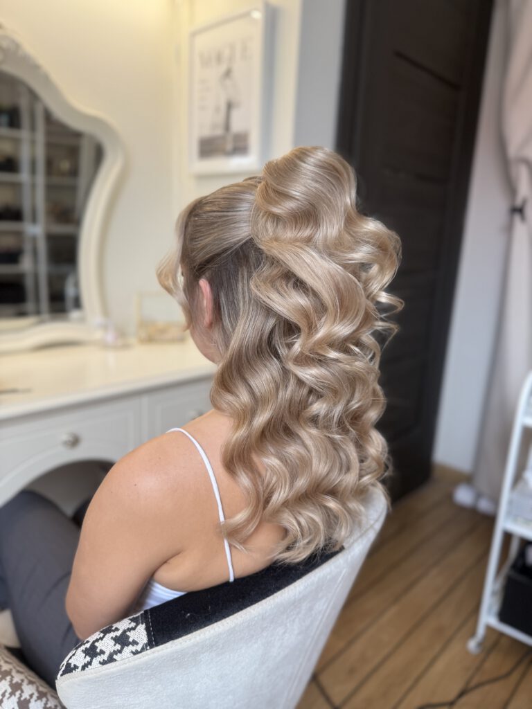 fryzura Hairloom